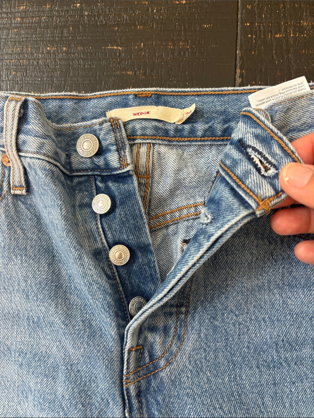 Levi’s Wedgie Concealed Button Fly Blue Jeans Frayed Hem size 26